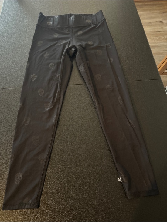 Terez Pants - Terez Black Skull-Print Leggings sparkle skulls size Large